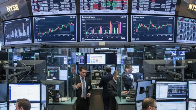 El riesgo país escaló hasta los 614 puntos en una rueda de fuertes caídas para los bonos en dólares