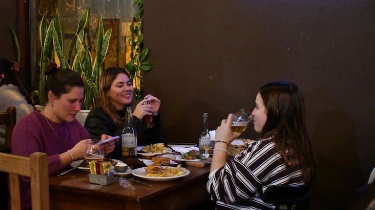 Catorce locales gastronómicos protagonizaron el cierre de otoño de Noche de Bares