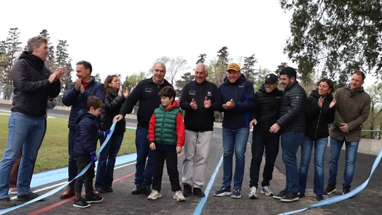 Tras ocho años de inactividad, el ciclismo volvió al Velódromo Municipal de Venado Tuerto