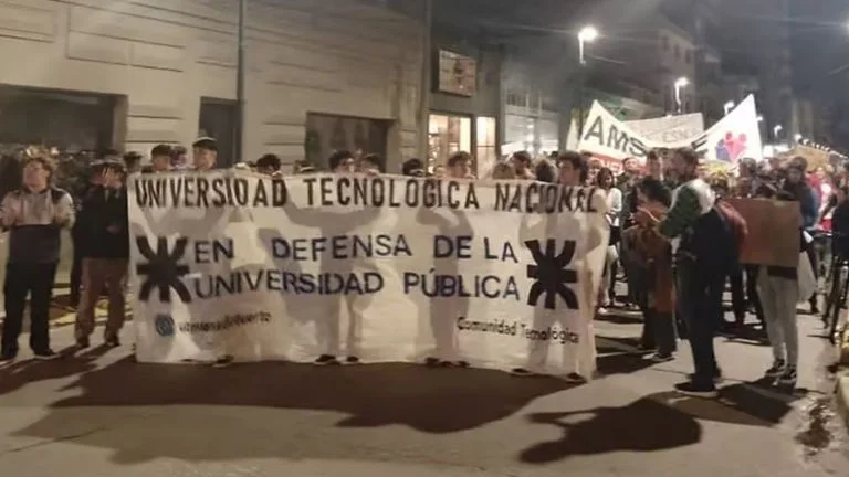 Las universidades nacionales van a un nuevo paro de 24 horas por reclamos salariales y presupuestarios